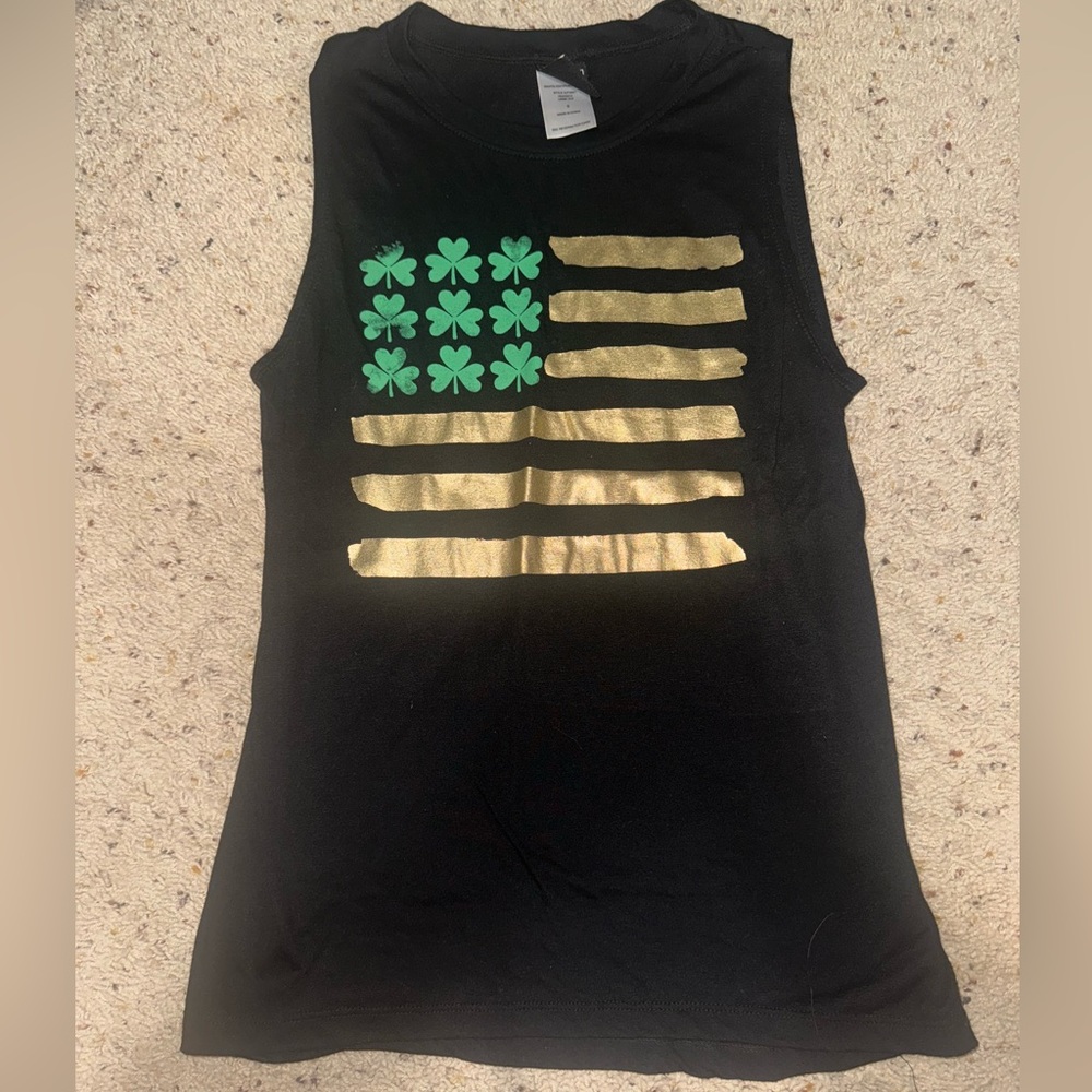 Modern Lux St Patrick’s day shamrock muscle tee. Small. GUC.